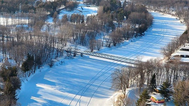 Les passerelles entre Saint-Charles-Borromée et Notre-Dame-des-Prairies seront déneigées