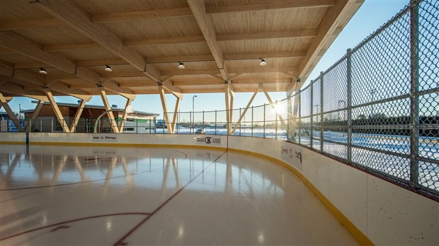 COVID-19 : nouvelles modalités d’utilisation de la patinoire Bleu Blanc Rouge