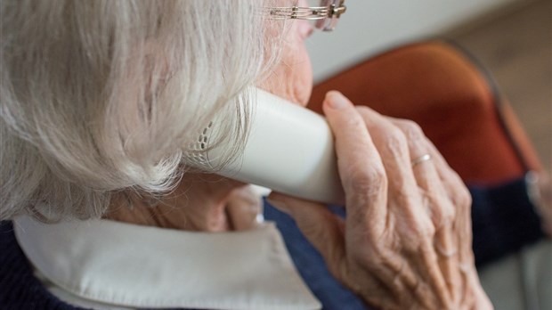 Une nouvelle chaîne téléphonique solidaire développée pour les aînés