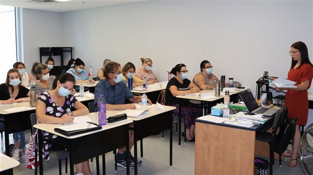 Deux étudiants du Cégep de Joliette rappellent que le « présentiel est essentiel »