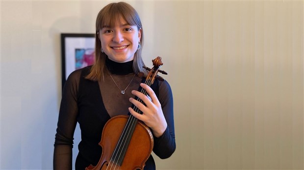 Une jeune violoniste remporte les grands honneurs lors de la finale régionale de Cégep en Concert