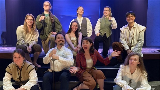 La troupe du Théâtre de l'OS présente Les Aventures de la Gardère