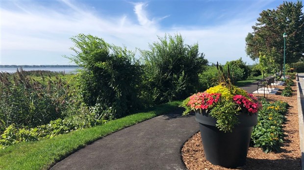  La Ville de Lavaltrie adhère au programme des «Fleurons du Québec»