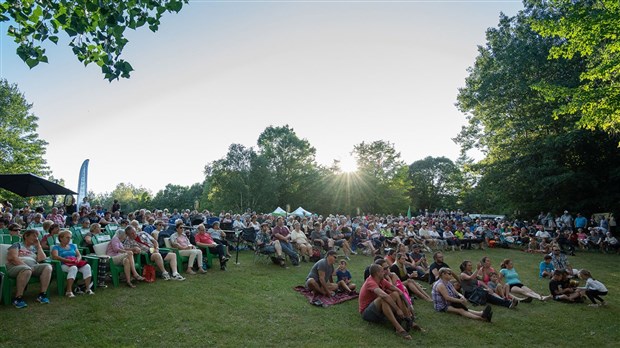 Des spectacles en plein air lors des Soirées TRÉMA à SCB