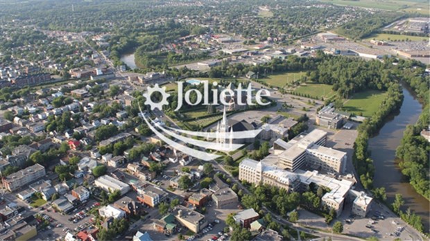 Fin de contrat entre le conseil municipal de Joliette et son directeur général