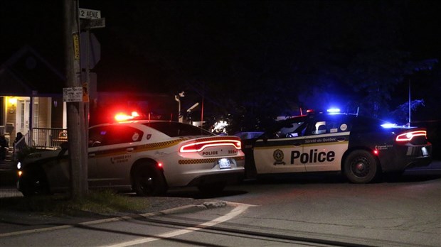 Arrestation à Crabtree pour excès de vitesse et possession d’une arme à feu