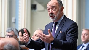 Projet de loi en santé: le ministre Dubé prêt à retirer un amendement controversé