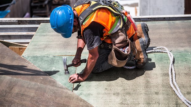 Logement abordable: des groupes pressent Québec de rehausser le financement