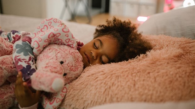 L'heure du dodo influencerait le poids et le tour de taille des enfants