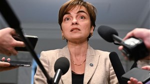 Les ministres Fréchette et Roberge lancent Francisation Québec