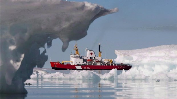 L'océan Arctique pourrait être exempt de glace l'été aussi tôt qu'en 2030