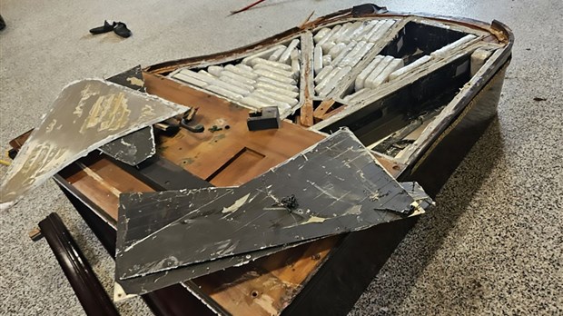 La GRC appréhende quatre hommes après avoir saisi  62,7 kg de cocaïne dans un piano