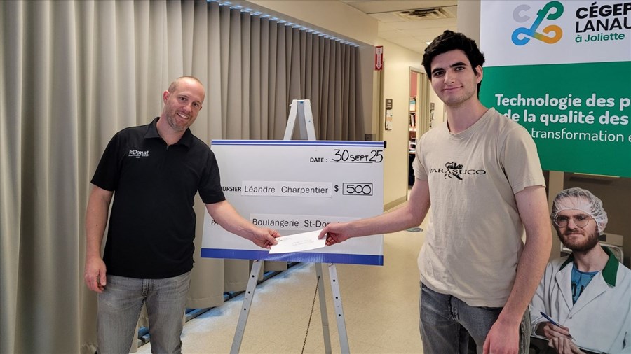 Plus de 4 800 $ remis en bourses à des étudiants du Cégep à Joliette