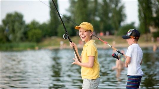 Initiation à la pêche pour 64 jeune à Notre-Dame-des-Prairies