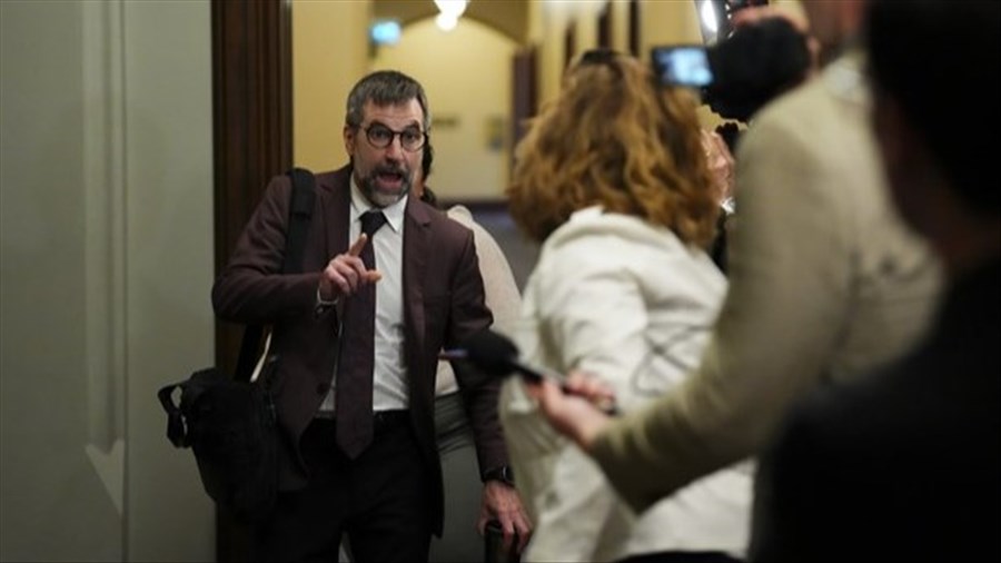 Guilbeault refuse de dire s'il est favorable à un pipeline qui traverserait le Québec