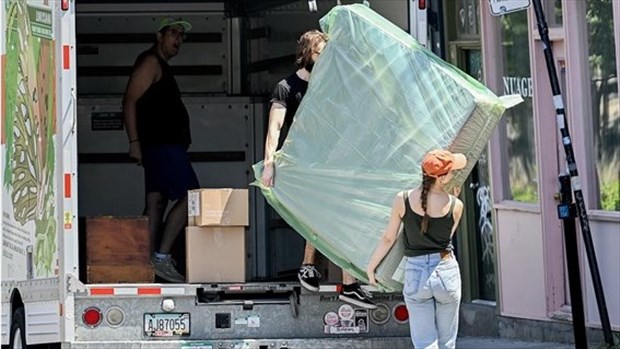 Un autre 1er juillet de déménagements sous le signe de la crise du logement