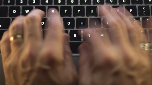 BonsAi: un agent conversationnel québécois espère améliorer l'accès aux soins