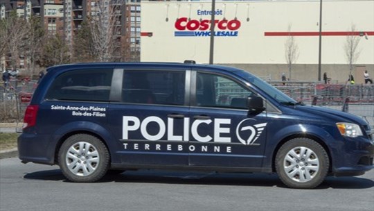 Un piéton est gravement blessé à la suite d'une collision avec un véhicule