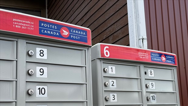Postes Canada enregistre une perte de 1,57 millard de dollars en 2025